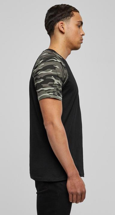 Actual product image Urban Classics Raglan Contrast Tee (4XL)