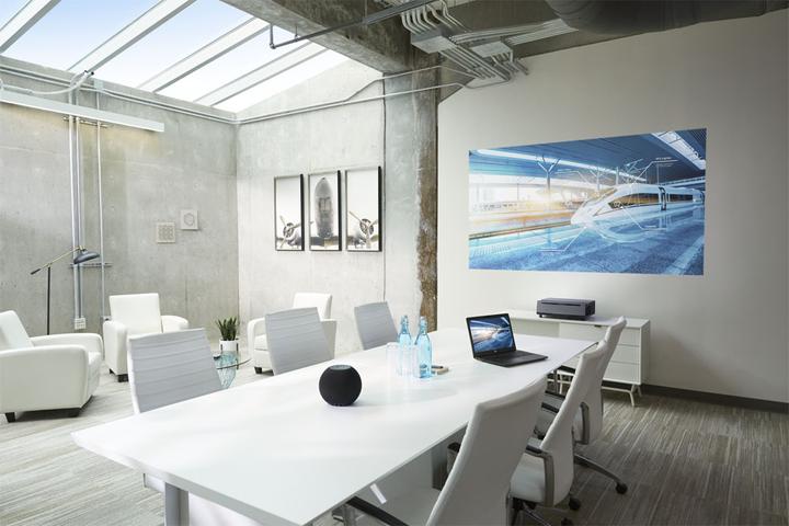 Actual product image Dell S718ql (4K, 5000 lm, 0.189:1)