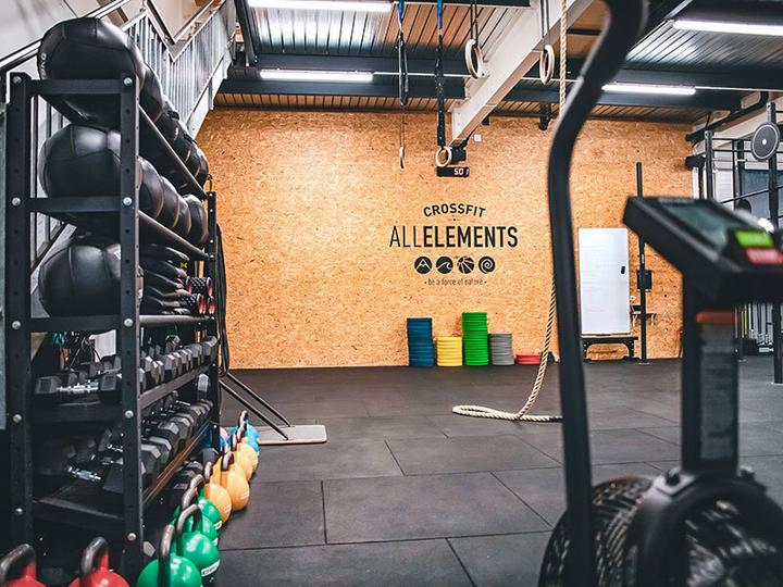 Immagine prodotto Smartbox 4 corsi di CrossFit sul lago di Ginevra per 2 persone (2 pers.)