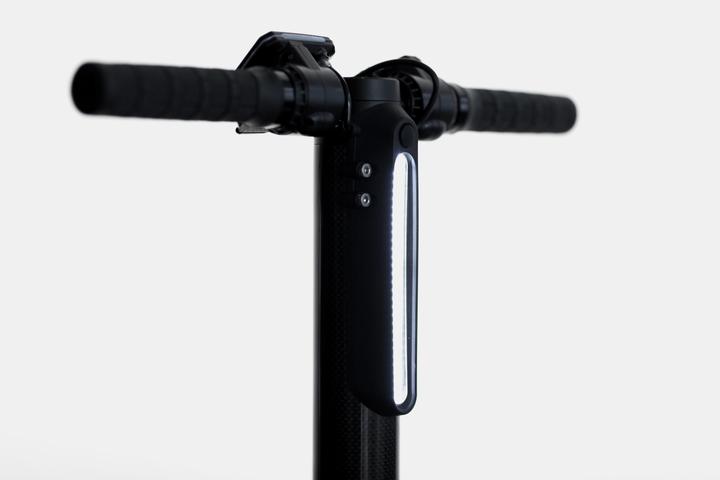 Actual product image SoFlow Flowboard Air Carbon (20 km/h, 30 km, 300 W)