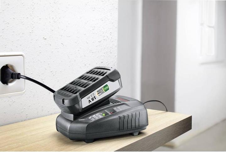 Actual product image Bosch Home & Garden Quick charger 14.4 - 18V Li-Ion (14.4 V)