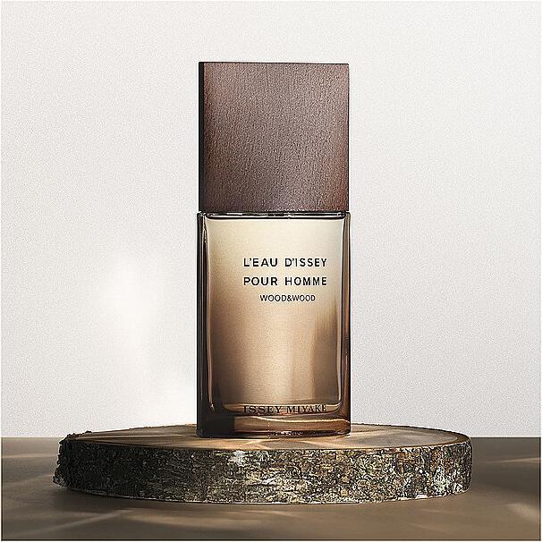 Actual product image Issey Miyake L'Eau D'Issey - Wood & Wood Eau de Parfum (Eau de parfum, 100 ml)