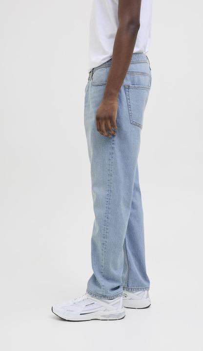 Actual product image Aprel Tapered Fit Jeans Tapered Fit Jeans (W31/L32)