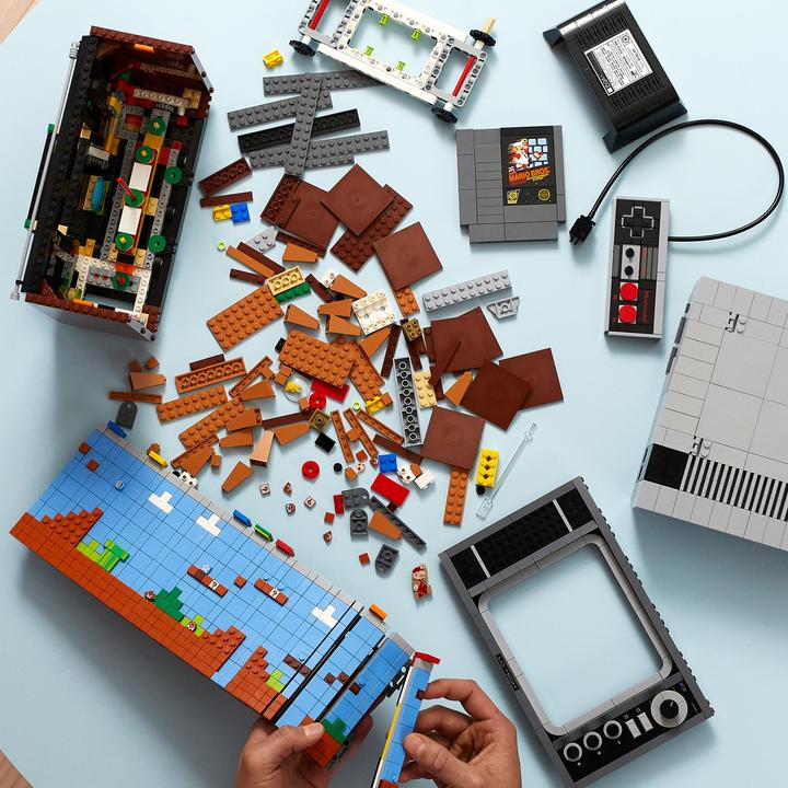 Produktbild LEGO Nintendo Entertainment System (71374, LEGO Seltene Sets)