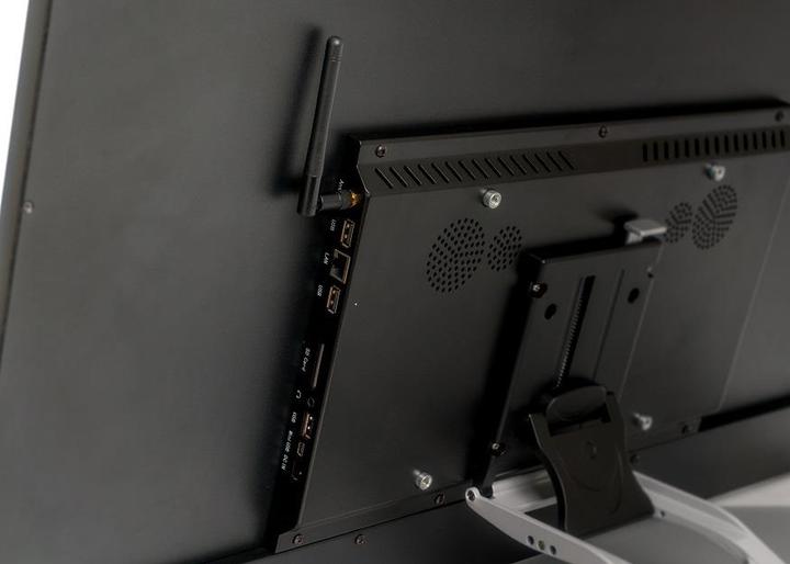 Produktbild Xoro MegaPAD 2704 (27", 16 GB, Schwarz)