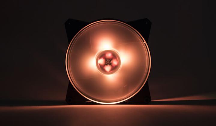 Actual product image Cooler Master MasterFan Pro 140 Air Flow RGB Processor Fan Black, Transparent (140 mm, 1 x)