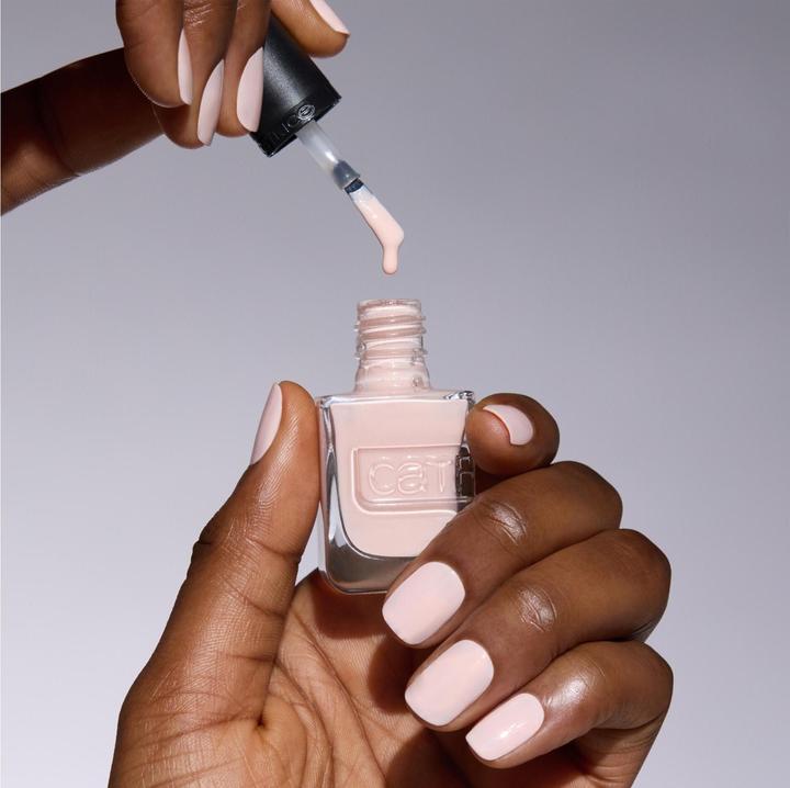 Image du produit Catrice Gel Affair Nail Lacquer No. 004 Pink Long-Lasting (004 Rosy Bowtastic, Vernis à ongles effet gel)