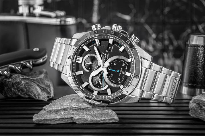 Produktbild Casio EFR-571D-1AVUEF (Chronograph, 47 mm)